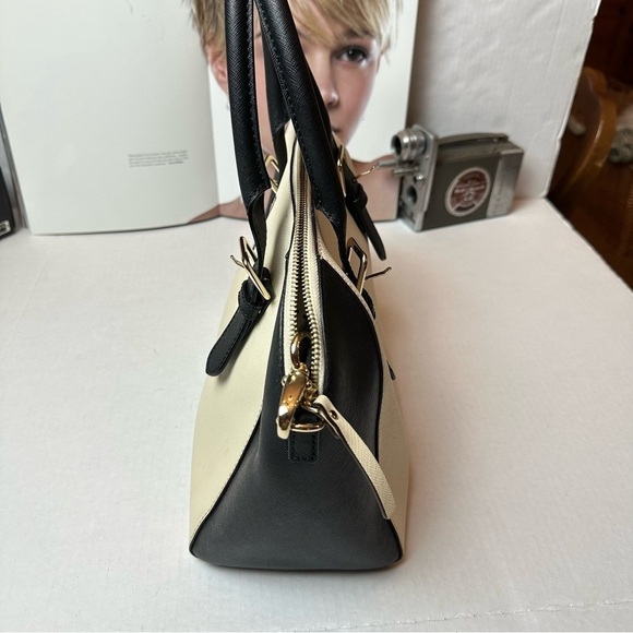 Kate Spade Handbag - Picture 10 of 14